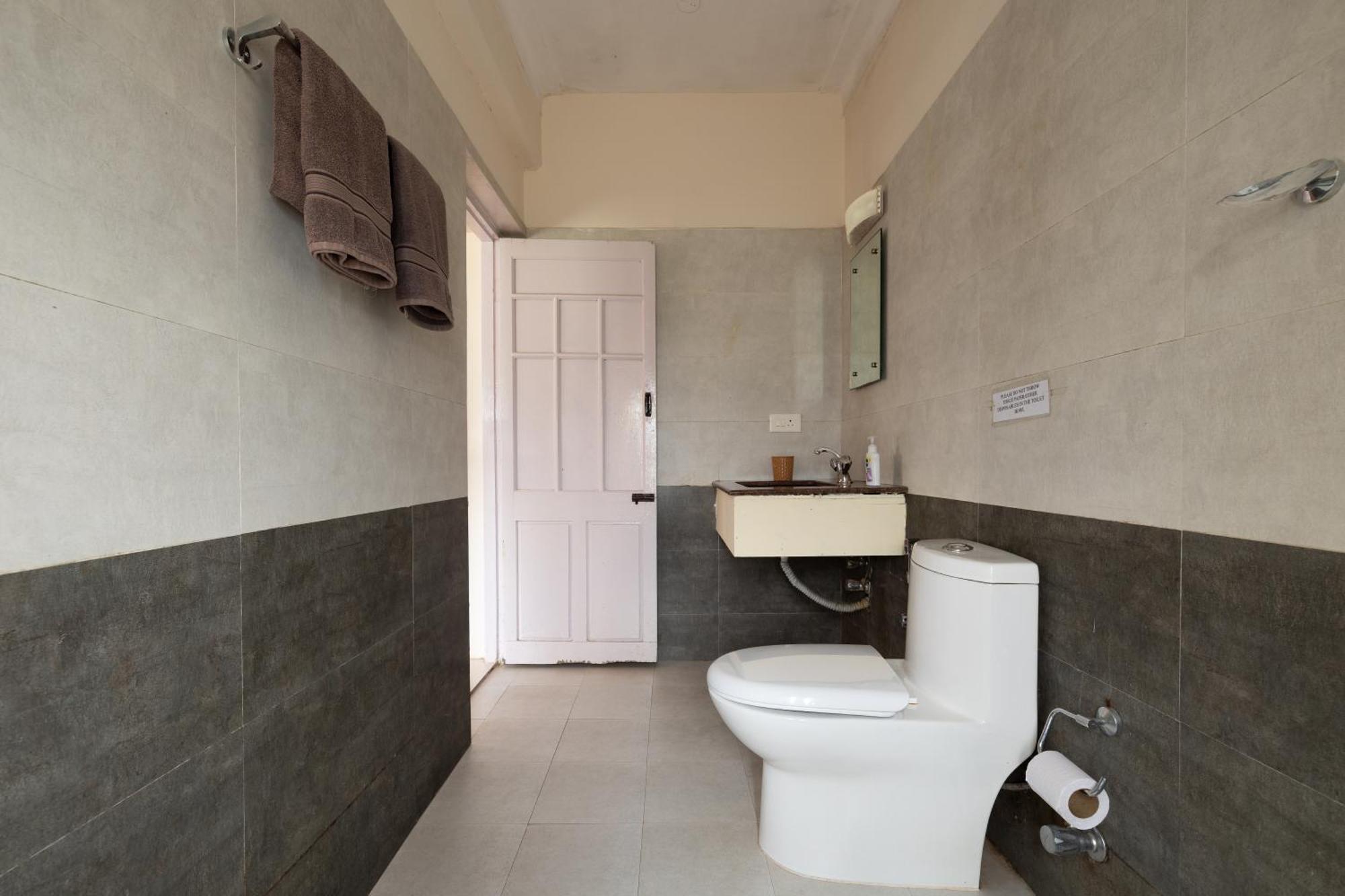 Colonels Inn Ooty Bagian luar foto