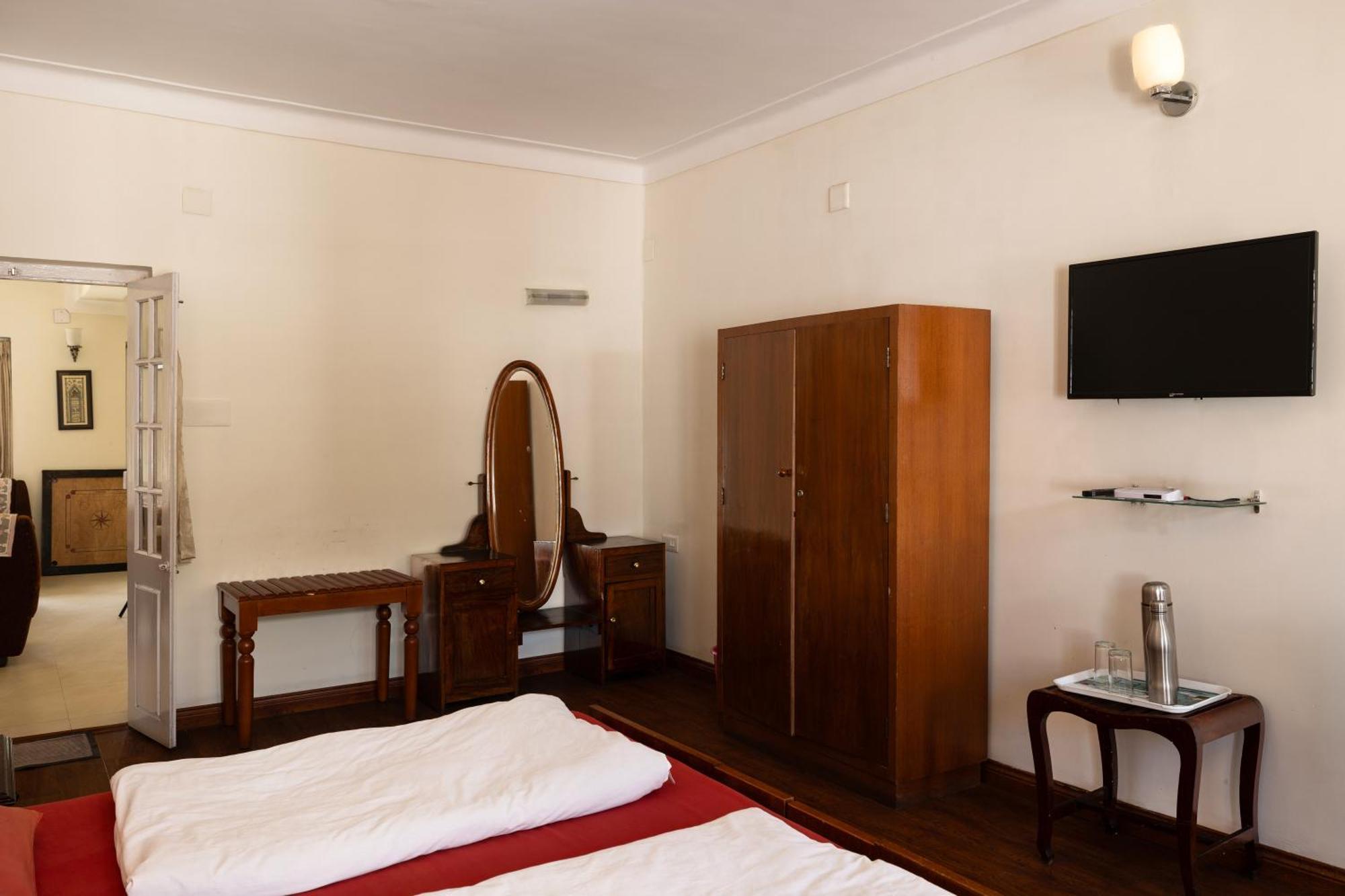 Colonels Inn Ooty Bagian luar foto